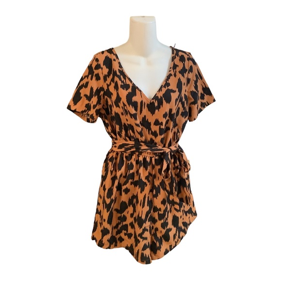 SHEIN ~ Romper - Picture 4 of 5